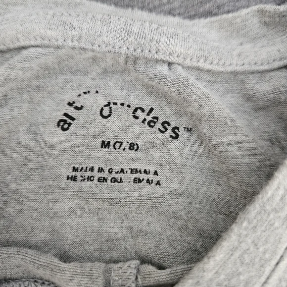 Lot of 5 girls size 7 8 summer tops. 4 t-shirts and 1 tank top. All size medium - Picture 9 of 10